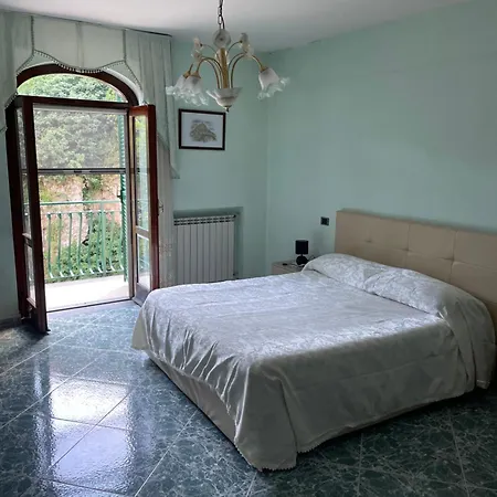 Marella Minori